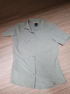 5.11 Tactical Short Sleeve Button-Down Shirt in Sage XS